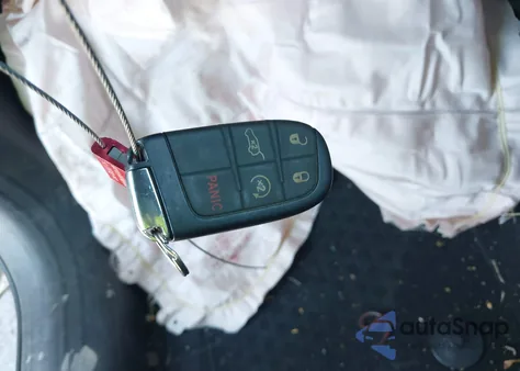 2022 Jeep Compass Latitude 4X4 из США, поврежденный, VIN 3C4NJDBB3NT176785